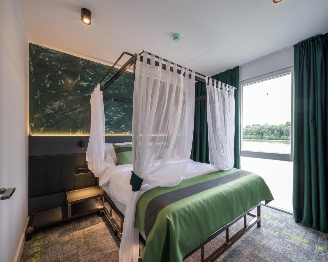 Joy 5 Hotel & Spa Белград Экстерьер фото